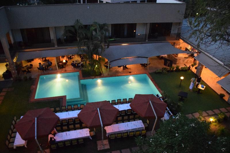 Urban By Cityblue Kampala Extérieur photo