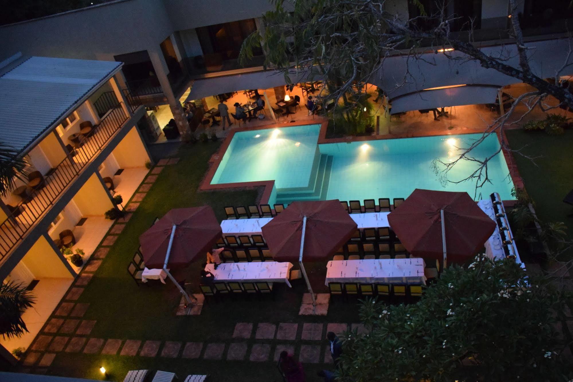 Urban By Cityblue Kampala Extérieur photo